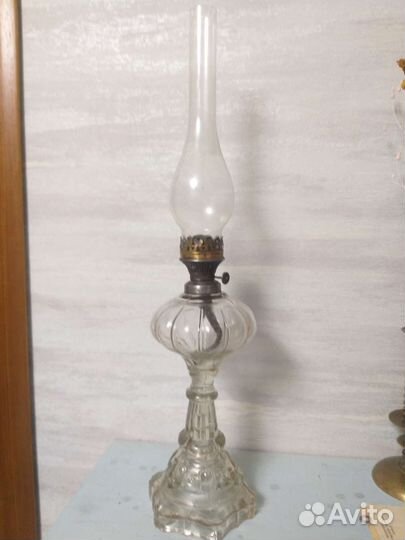 Лампа керосиновая старинная