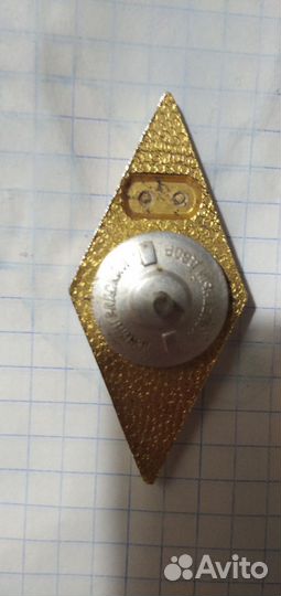 Значки ромбы