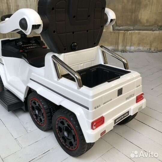 Электромобиль толокар