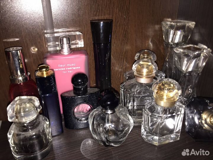 Флаконы оригинальных парфюмов