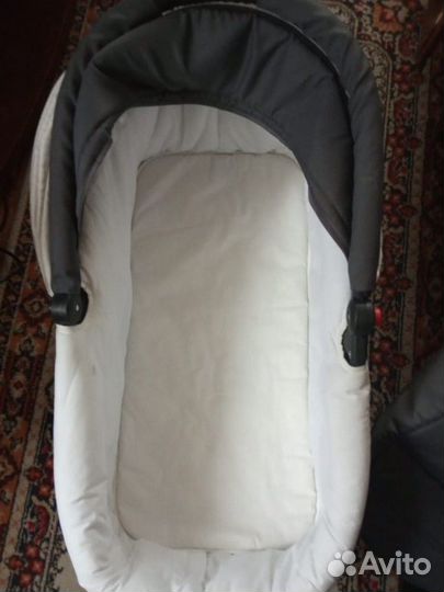 Коляска для новорожденных