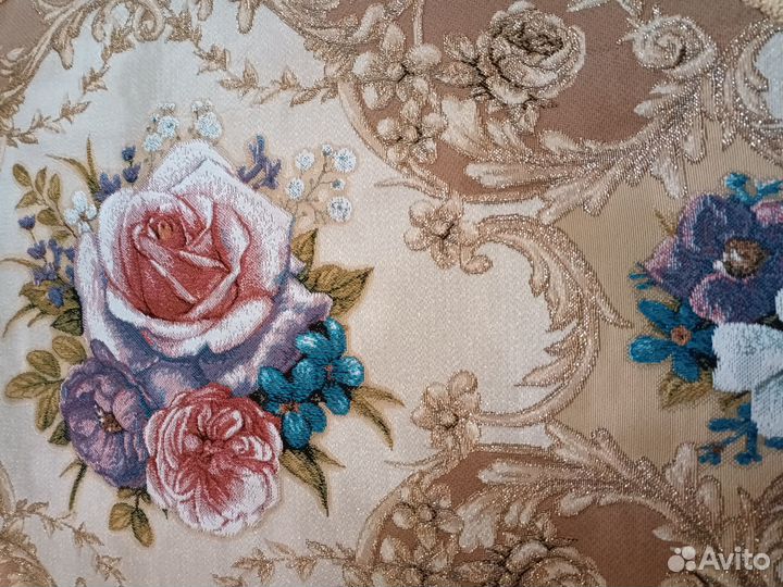 Большая салфетка гобеленовая с люрексом