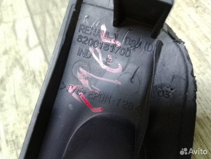 Кнопка стеклоподъемника задняя Renault Megane LA