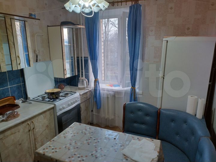 2-к. квартира, 55 м², 2/5 эт.
