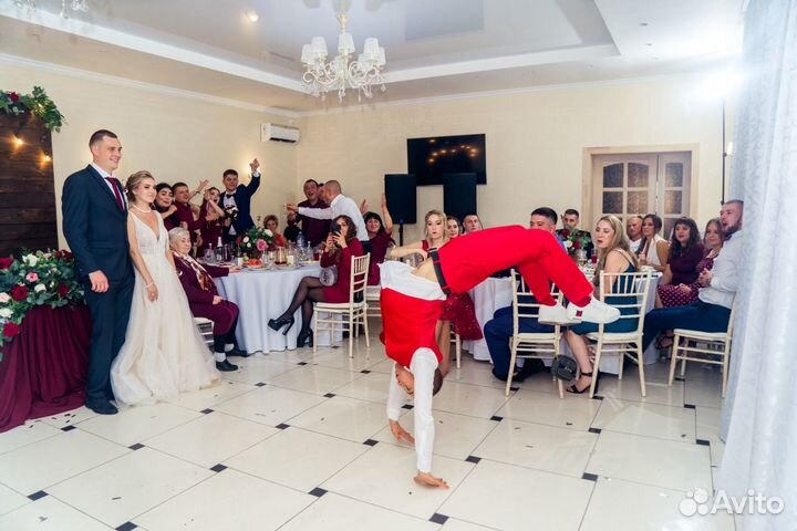 Ведущий тамада