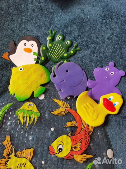 Противоскользящий коврик и липучки зверюшки