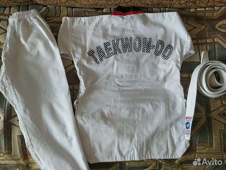 Кимоно для тхэквондо 120