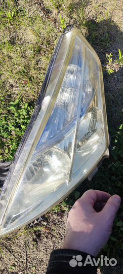 Фара на nissan teana j32