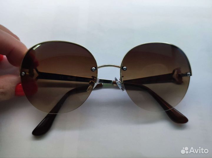 Солнцезащитные очки женские