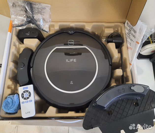Робот пылесос 