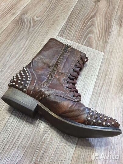 Сапоги демисезонные Steve Madden. 7.5 us