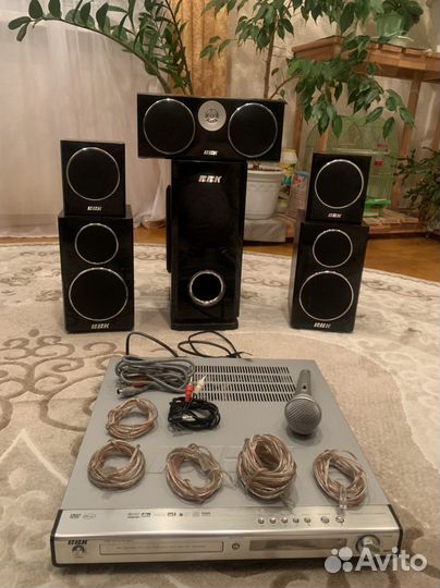Акустическая система BBK с DVD плеером