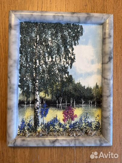 Картина из уральских самоцветов