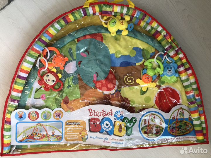 Развивающий коврик