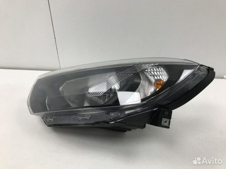 Фара левая LADA Granta