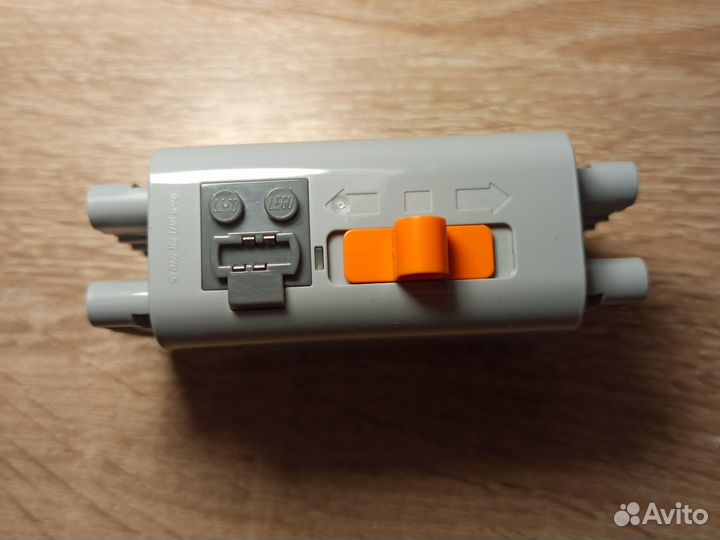 Батарейный блок lego 8881 Power Functions