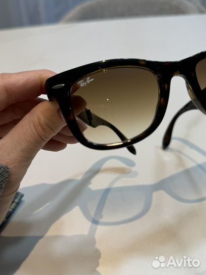 Солнцезащитные очки женские ray ban