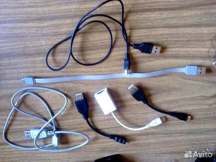 Аксессуары для телефонов