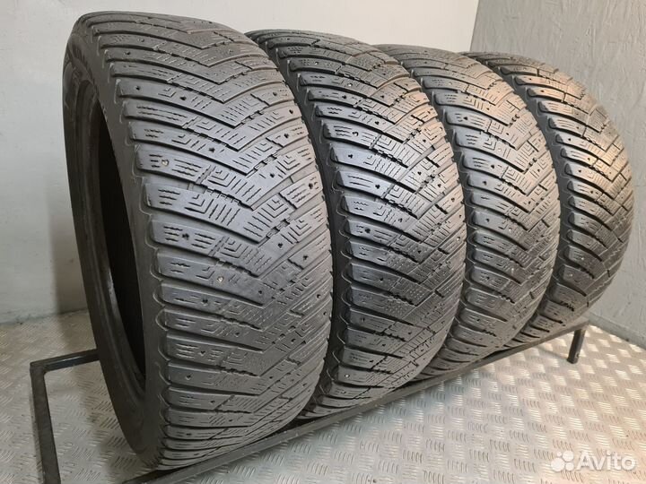 Goodyear UltraGrip Ice Arctic SUV 225/55 R18
