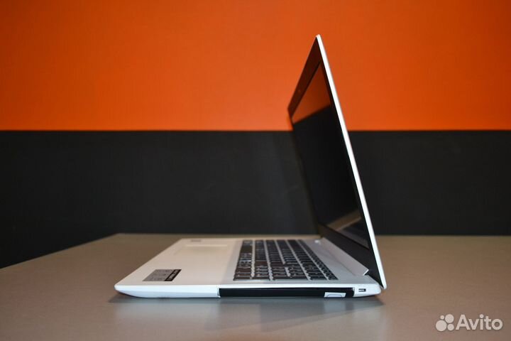 Ноутбук Lenovo ideapad 330-15IKB