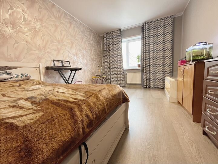 2-к. квартира, 70 м², 7/10 эт.