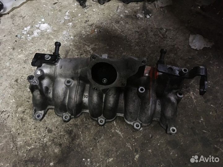 Коллектор впускной BKD (Volkswagen Golf)