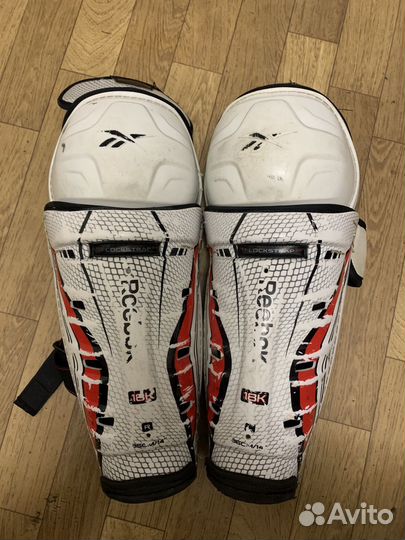 Щитки хоккейные reebok