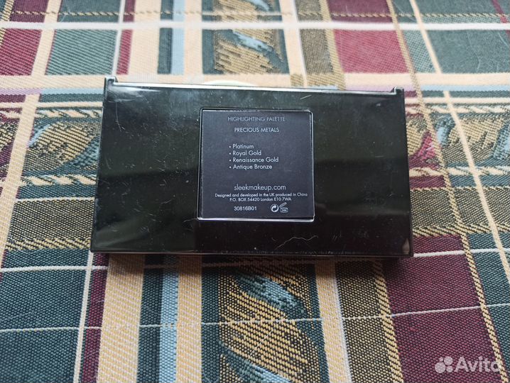 Sleek Make UP палетка хайлайтеров