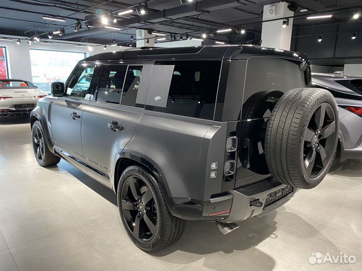 Land Rover Defender 5.0 AT, 2022