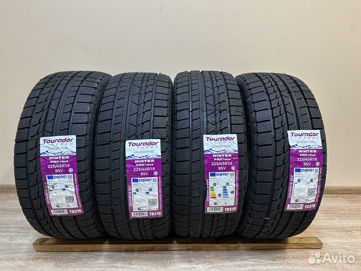 Tourador Winter Pro TSU2 225/45 R18 98V
