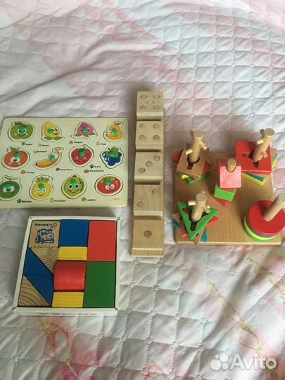 Развивающие игрушки