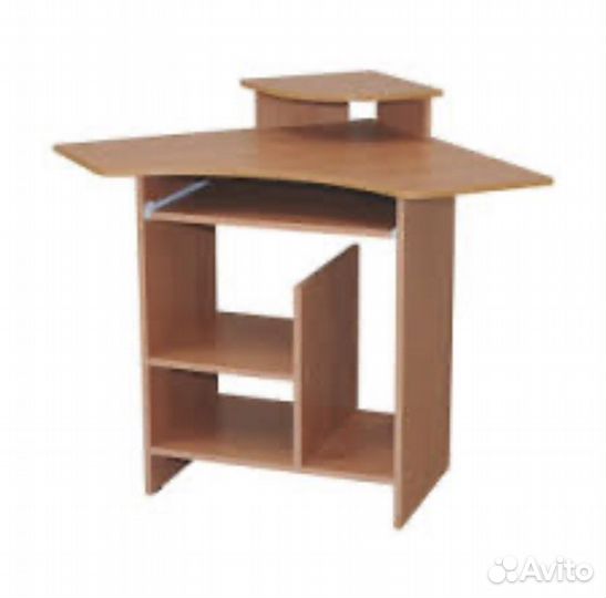 Угловой компьютерный стол