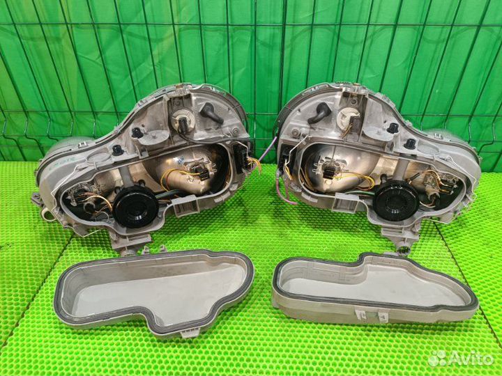 Фара левая+фара правая Mercedes-Benz E W210 1998