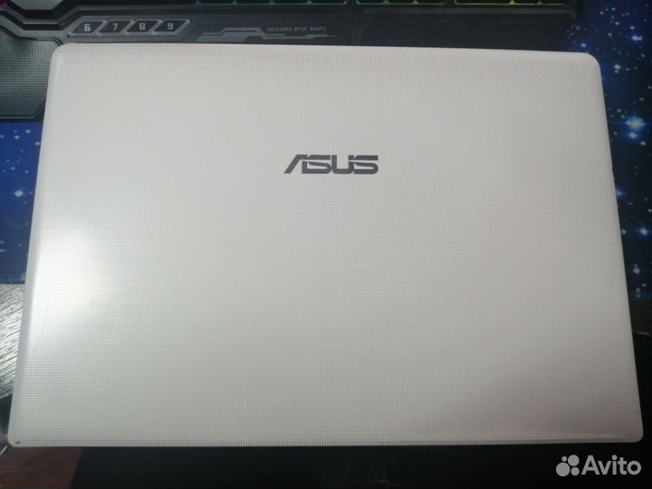 Ноутбук asus X401A1