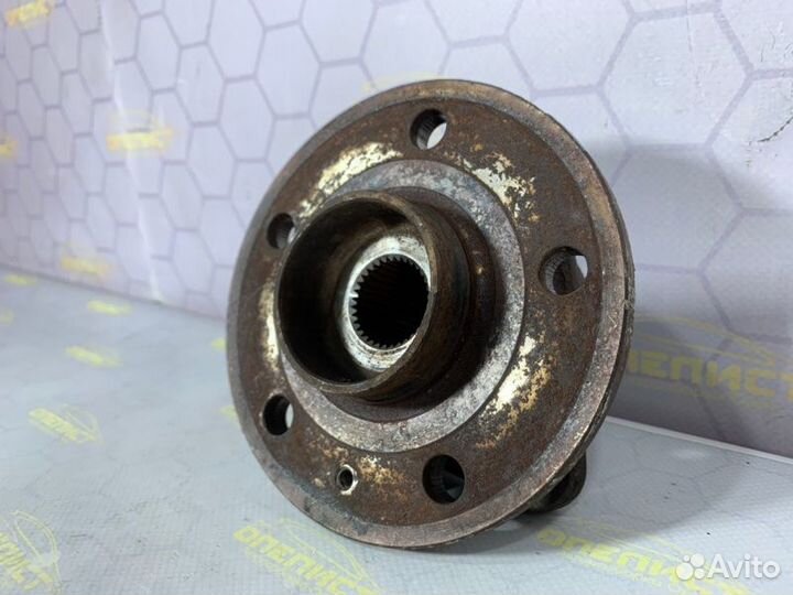 Ступица колеса передняя Opel Astra J A14NET 2013