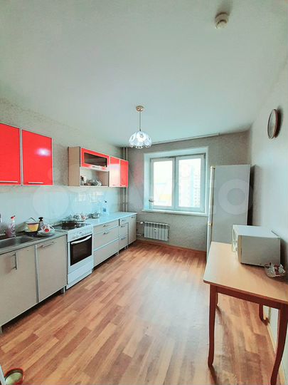 2-к. квартира, 55 м², 6/10 эт.