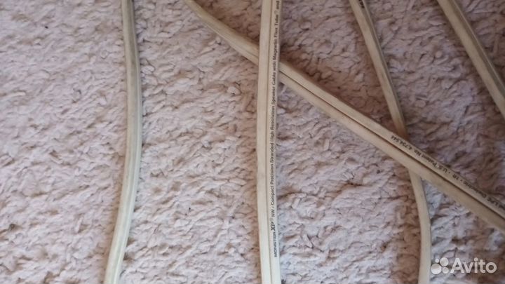 Monster Xp-Hp.Van Den Hul