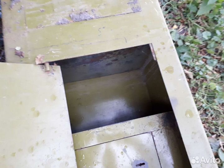 Сейф Железный, металлический