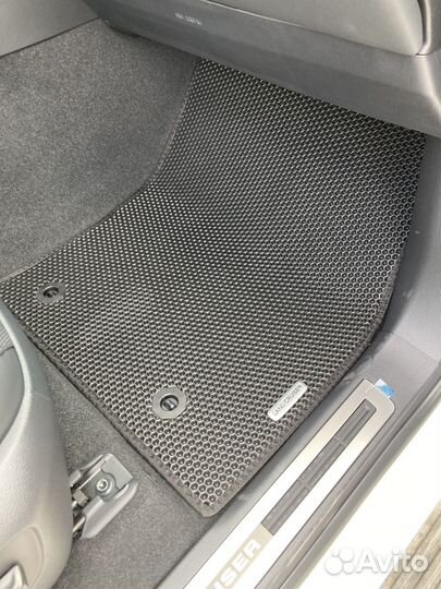 Коврики EVA для Toyota Land Cruiser 100/200/302