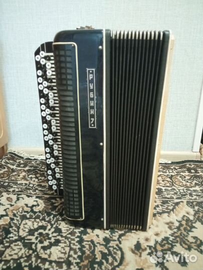 Баян, Рубин 7''