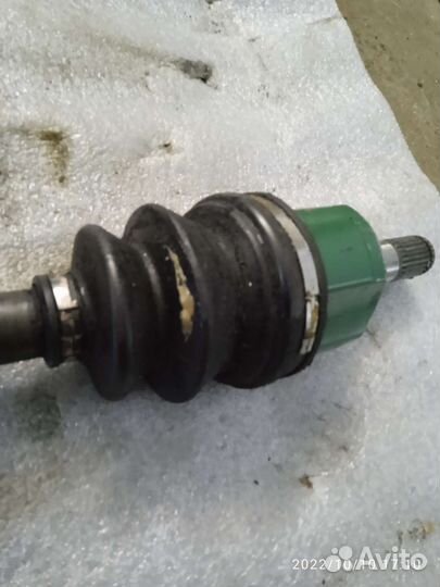 Привод передний Mitsubishi Galant E54A 6A12