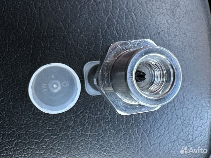 Датчик давления кондиционера audi Volkswagen