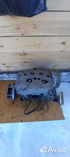 Двагатель от снегохода Буран 2т