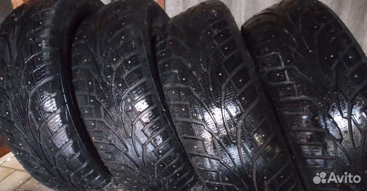 Nankang SW-8 215/65 R16