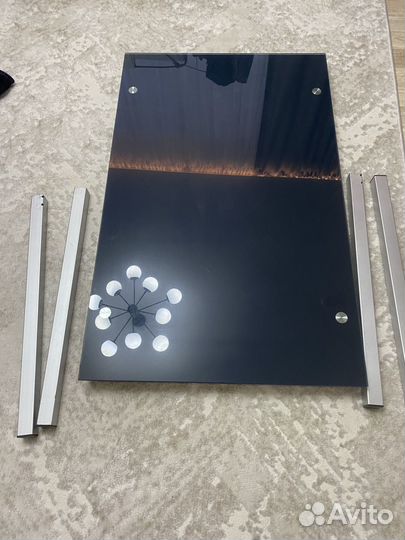 Кухонный стол