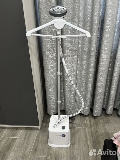 Вертикальный отпариватель Polaris