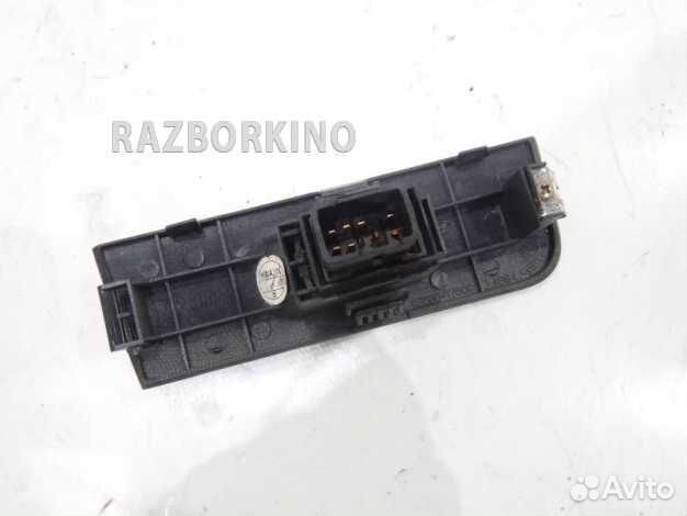 Кнопка стеклоподъемника