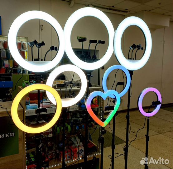 Кольцевые лампы с штативом