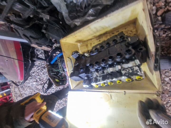 Гидроблок распределительный JCB kukurova