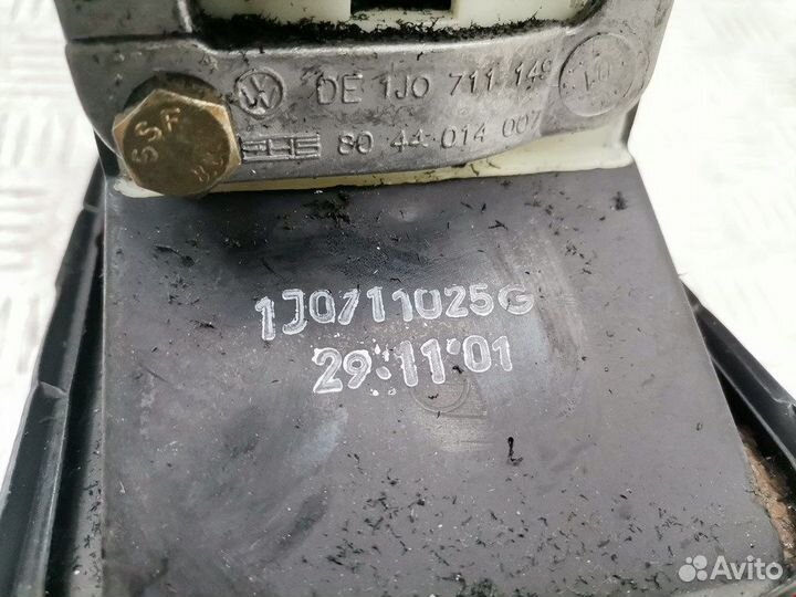 Кулиса кпп для Volkswagen Golf 4 1J0711061A